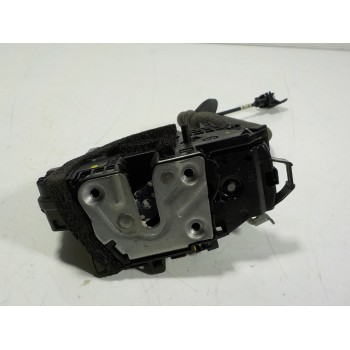 CERRADURA PUERTA TRASERA IZQUIERDA 825039554R 825039554R 