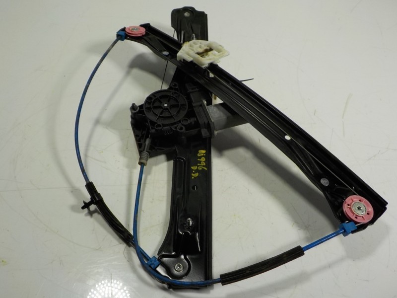 Recambio de elevalunas delantero derecho para bmw serie 3 touring (f31) 2.0 turbodiesel referencia OEM IAM 51337281886 13262410 