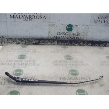 BRAZO LIMPIA DELANTERO DERECHO 