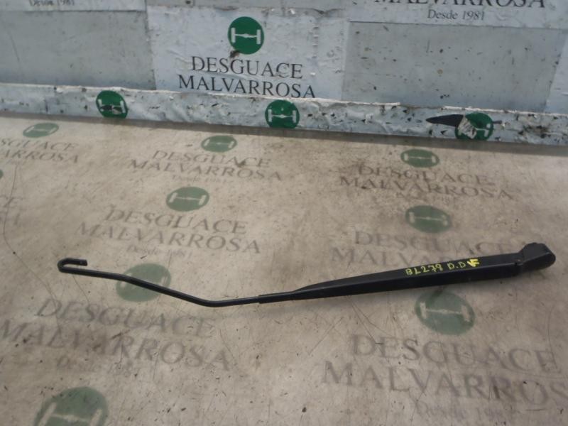 Recambio de brazo limpia delantero derecho para citroën c2 sport chic referencia OEM IAM   