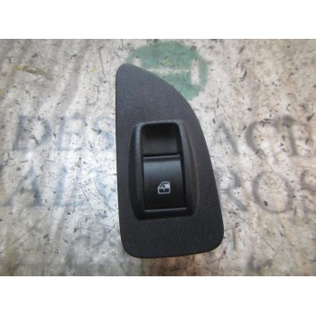 MANDO ELEVALUNAS TRASERO DERECHO 735441029 800190158191 800190158191