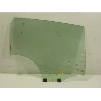 CRISTAL PUERTA TRASERO DERECHO 823009796R 