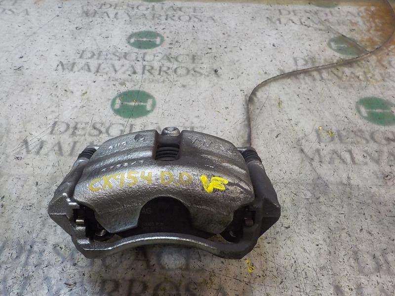 Recambio de pinza freno delantera derecha para seat leon st (5f8) 1.6 tdi referencia OEM IAM 8V0615124  