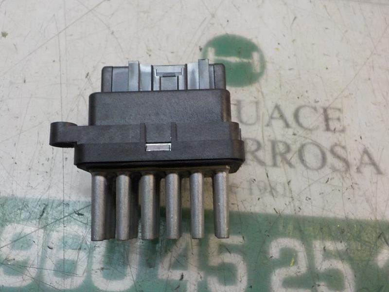 Recambio de resistencia calefaccion para ford fiesta (ccn) trend referencia OEM IAM 1847910 6G9T19E624AE F011500028