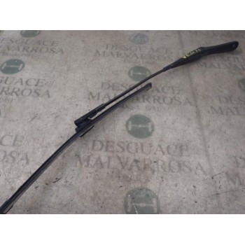 BRAZO LIMPIA DELANTERO DERECHO 