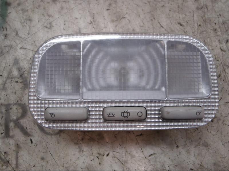 Recambio de piloto interior para peugeot 308 confort referencia OEM IAM   