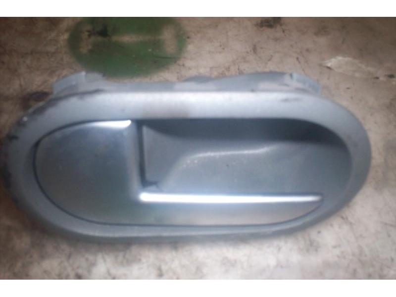 Recambio de maneta interior trasera izquierda para ford fiesta (cbk) ghia referencia OEM IAM   