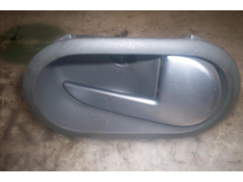 Recambio de maneta interior delantera derecha para ford fiesta (cbk) ghia referencia OEM IAM   