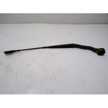 BRAZO LIMPIA DELANTERO DERECHO 2303597 