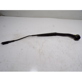 BRAZO LIMPIA DELANTERO IZQUIERDO 2303600 