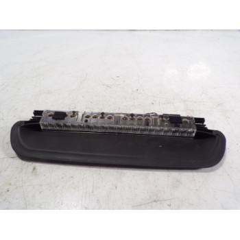 PILOTO TRASERO CENTRAL 63257145659 