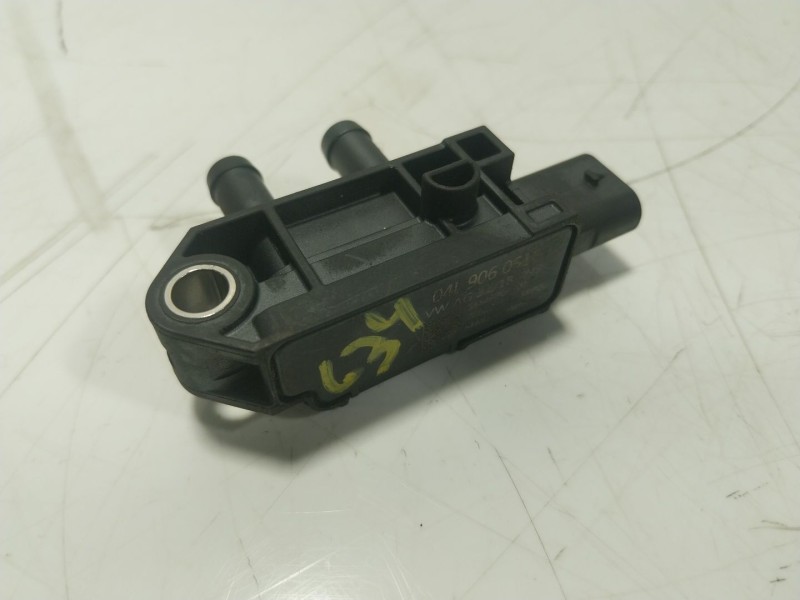 Recambio de modulo electronico para volkswagen touran (5t1) 1.6 tdi referencia OEM IAM 04L906051F 04L906051F 