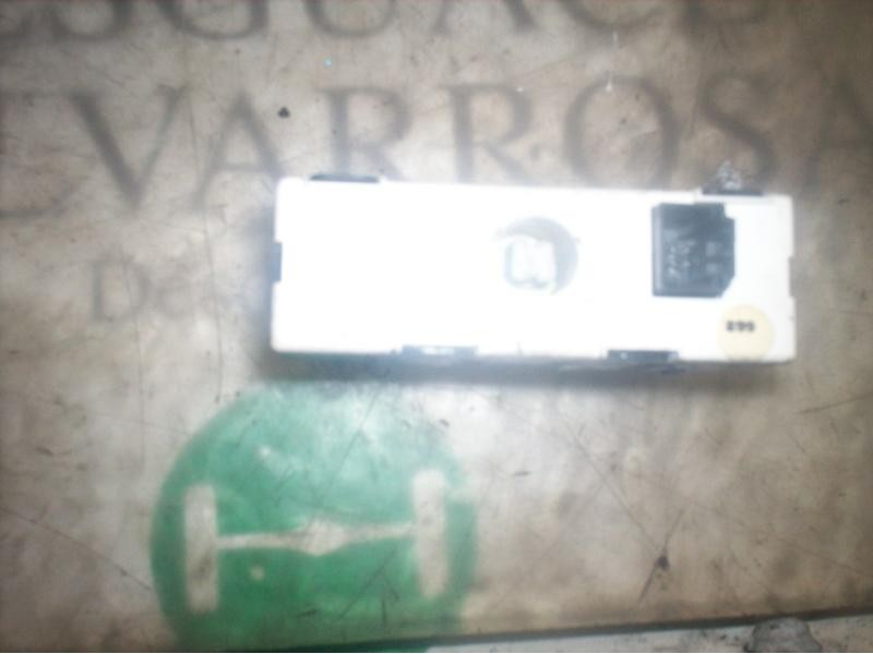 Recambio de mando multifuncion para citroën xsara coupe 2.0 hdi vtr referencia OEM IAM   