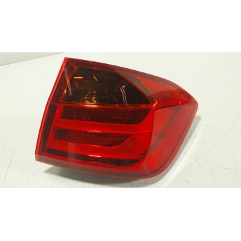 PILOTO TRASERO DERECHO 63217312846 725989407 