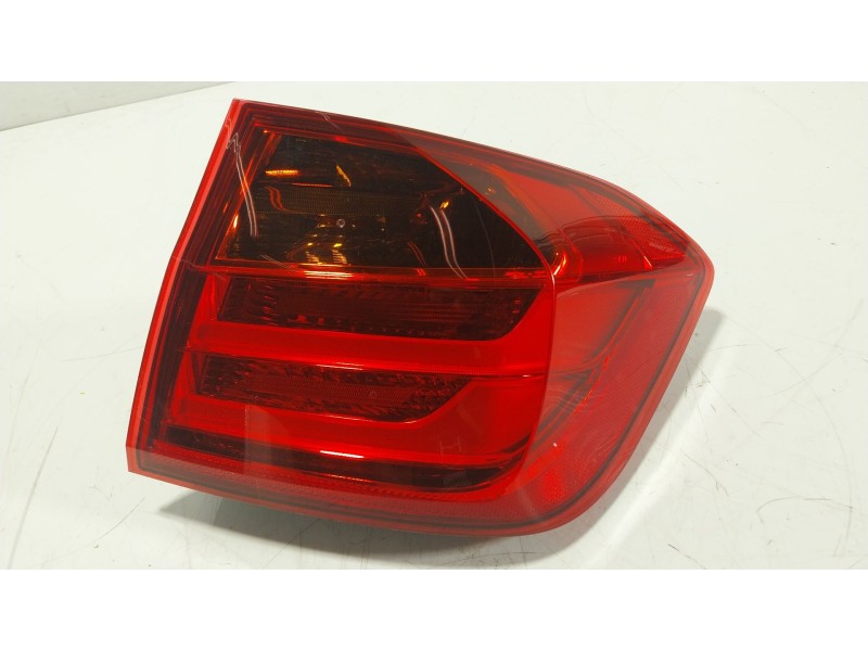 Recambio de piloto trasero derecho para bmw 3 (f30, f80) 320 d referencia OEM IAM 63217312846 725989407 