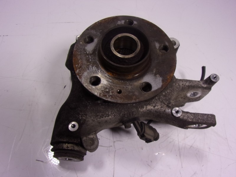 Recambio de mangueta trasera izquierda para audi a8 (4h) 4.2 tdi quattro largo referencia OEM IAM 4H0505431C  
