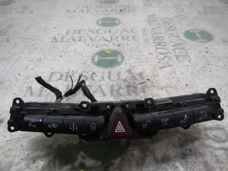 Recambio de warning para mercedes-benz clase s (w220) berlina 320 cdi (220.025) referencia OEM IAM A22082179587C45 2208217958 33