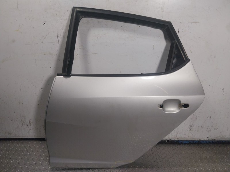 Recambio de puerta trasera izquierda para seat ibiza iv (6j5, 6p1) 2.0 tdi referencia OEM IAM 6J4833055  