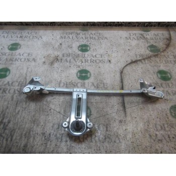 ELEVALUNAS TRASERO DERECHO 