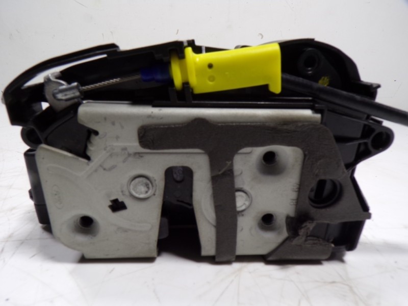 Recambio de cerradura puerta delantera izquierda para ford kuga (cbs) 1.5 ecoboost cat referencia OEM IAM 2070970 BM5AA21813AH 
