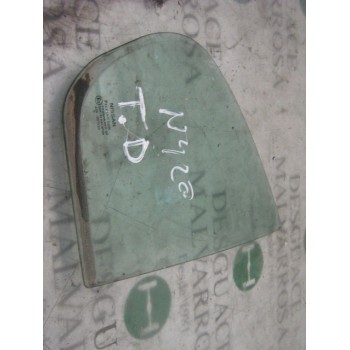 CRISTAL PUERTA TRASERO DERECHO 