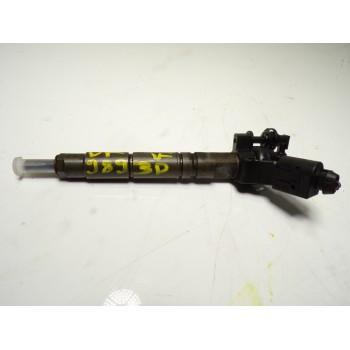 INYECTOR A6420700587 A6420700587 