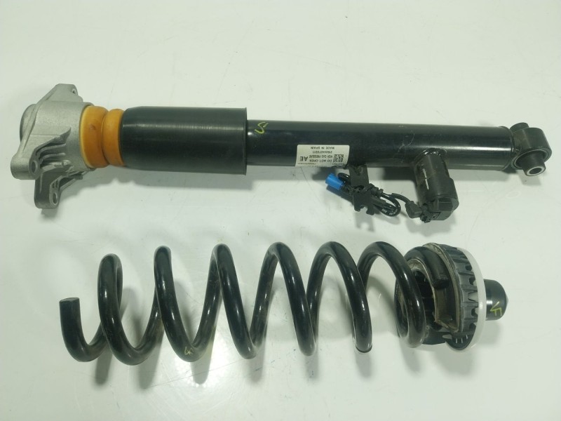 Recambio de amortiguador trasero derecho para bmw 3 (g20, g80, g28) 330 i referencia OEM IAM 37106895046 6895046A 