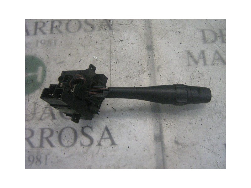 Recambio de mando limpia para nissan primera berlina (p11) comfort referencia OEM IAM   