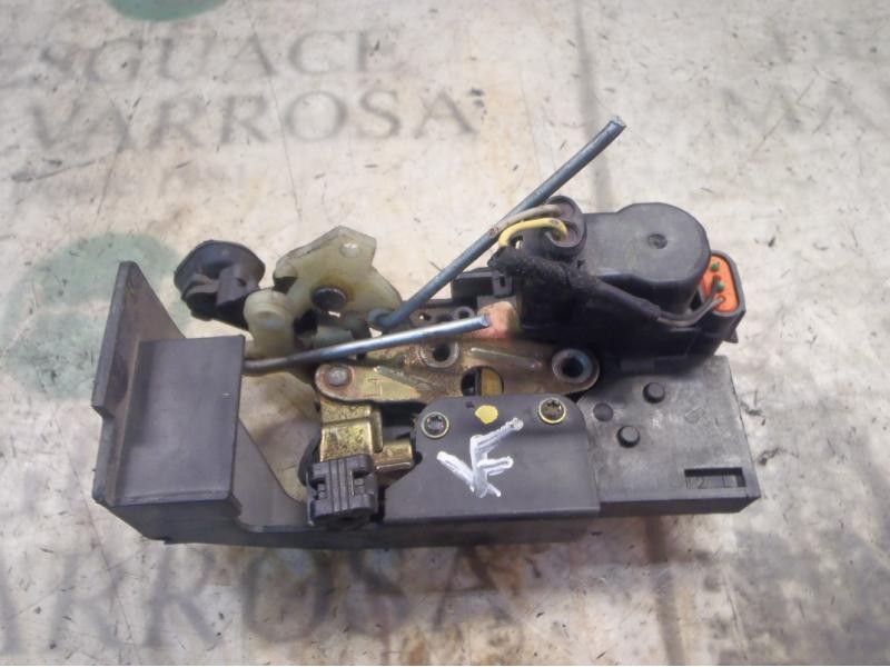 Recambio de cerradura puerta trasera izquierda para alfa romeo 156 1.9 jtd 16v distinctive referencia OEM IAM   