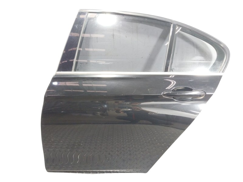 Recambio de puerta trasera izquierda para bmw 3 (f30, f80) 320 d referencia OEM IAM 41007298513  