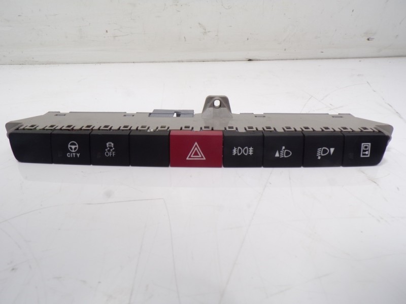 Recambio de warning para iveco daily furgón fg h2 33 s ... v batalla 3520 referencia OEM IAM  5802361841 