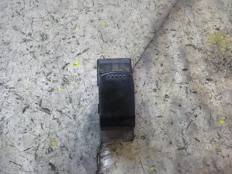 Recambio de mando elevalunas delantero derecho para suzuki swift berlina (mz) gl (3-ptas.) referencia OEM IAM   