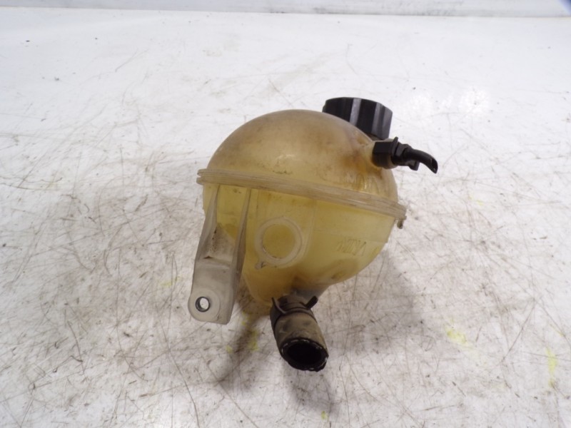 Recambio de deposito expansion para peugeot 308 1.6 16v hdi referencia OEM IAM   