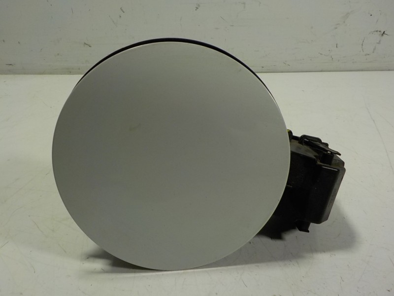 Recambio de tapa combustible para renault clio v 1.5 blue dci diesel fap referencia OEM IAM 788309557R 788269092R 788269092R