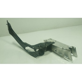 PUNTERA PARAGOLPES DELANTERA IZQUIERDA 51117406385 511110031013 