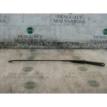 BRAZO LIMPIA DELANTERO DERECHO 