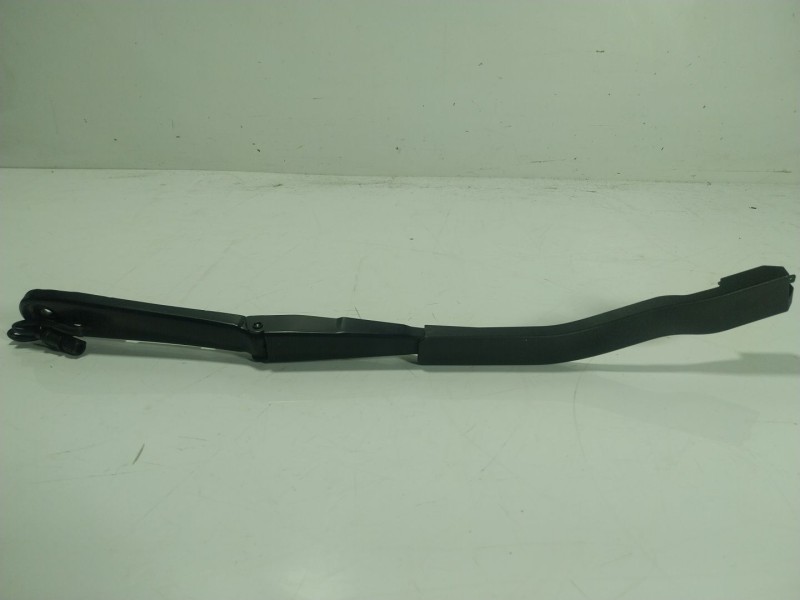 Recambio de brazo limpia delantero izquierdo para bmw 3 (g20, g80, g28) 330 i referencia OEM IAM 61619448919  
