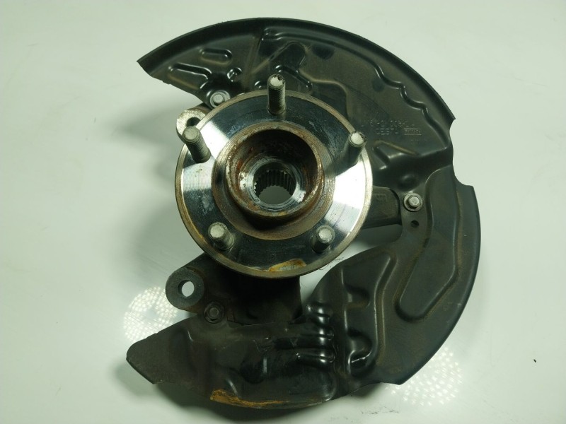 Recambio de mangueta delantera izquierda para ford kuga st-line x plug-in hybrid referencia OEM IAM 2451518  