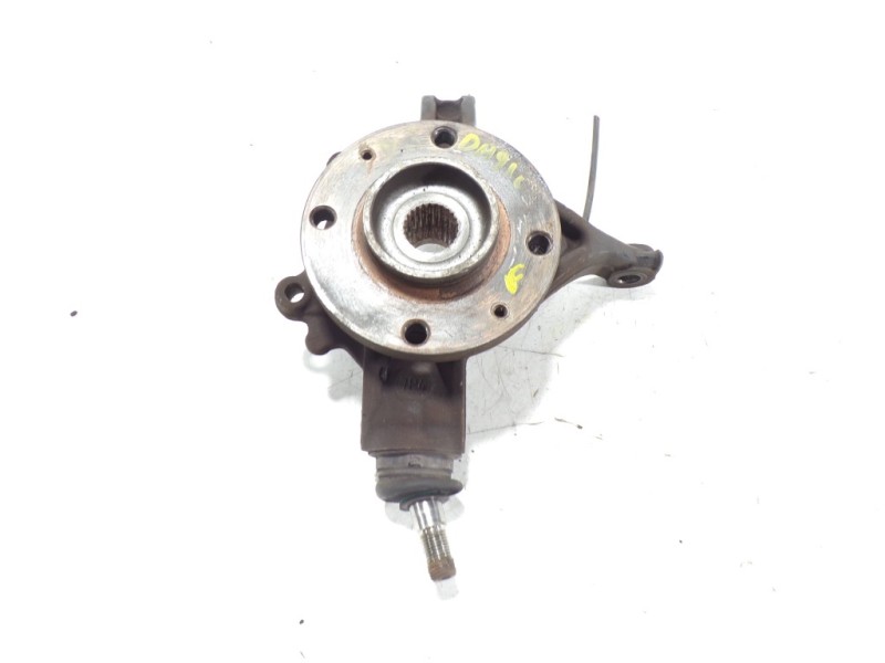 Recambio de mangueta delantera izquierda para peugeot 308 1.6 16v hdi referencia OEM IAM   