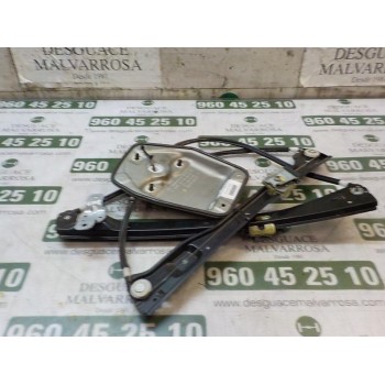 ELEVALUNAS DELANTERO DERECHO 