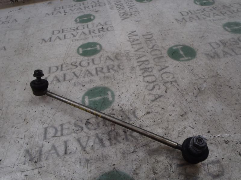 Recambio de bieleta estabilizadora delantera izquierda para peugeot 207 confort referencia OEM IAM   
