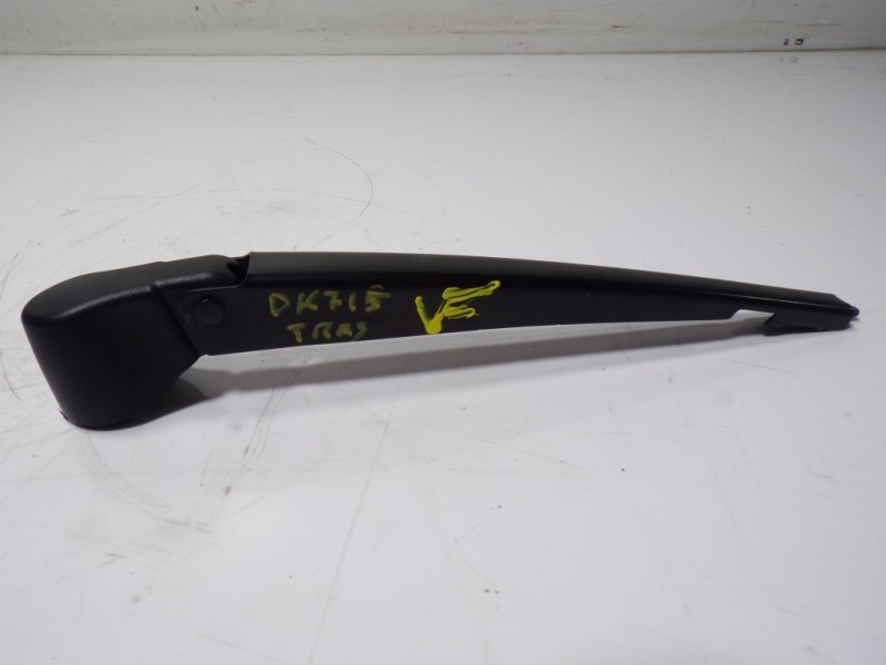 Recambio de brazo limpia trasero para mercedes-benz clase glc (w253) glc 250 4matic (253.946) referencia OEM IAM A1568200044  