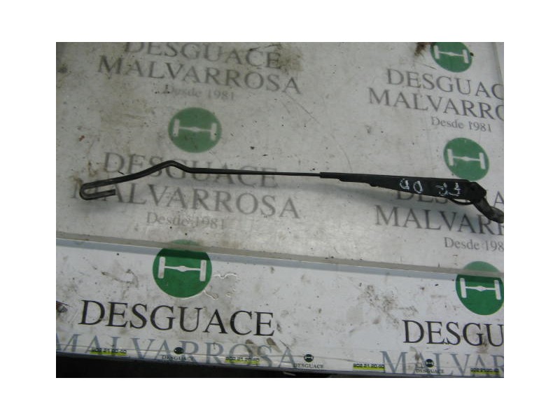 Recambio de brazo limpia delantero derecho para volkswagen sharan (7m8) gl referencia OEM IAM   