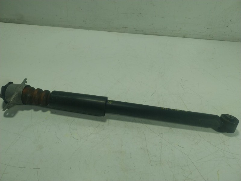 Recambio de amortiguador trasero derecho para skoda fabia iii (nj3) 1.0 referencia OEM IAM 6C0513025AK 6C0512011AK 