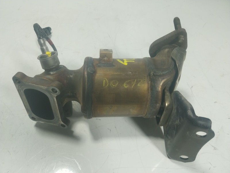 Recambio de catalizador para kia stonic (yb) 1.2 cvvt referencia OEM IAM 2853008220  