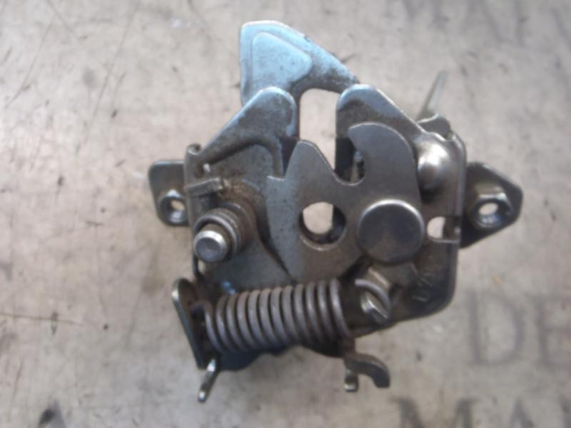 Recambio de cerradura capot para ford ka (ccu) titanium referencia OEM IAM   