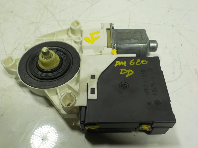 Recambio de motor elevalunas delantero derecho para volkswagen tiguan (5n1) 2.0 tdi referencia OEM IAM 5N0959702EZ0X 5N0959702C 