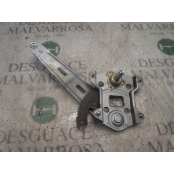 ELEVALUNAS TRASERO DERECHO 