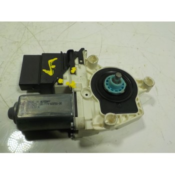 MOTOR ELEVALUNAS TRASERO DERECHO 5N0959704DVW2 5N0959704B 