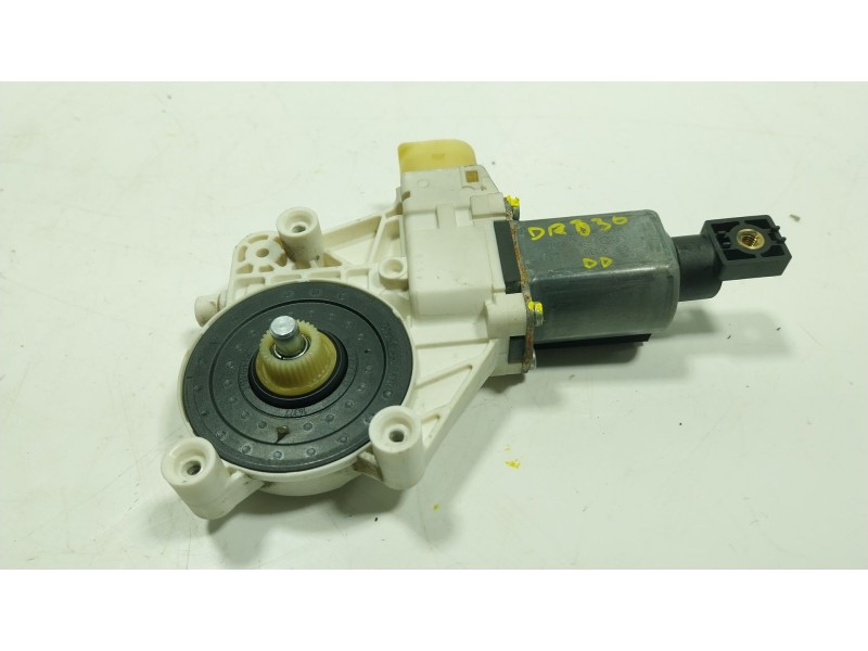 Recambio de motor elevalunas delantero derecho para bmw 3 descapotable (e93) 325 d referencia OEM IAM 67627189232  